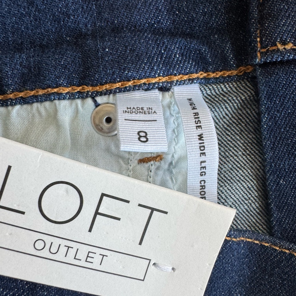 Loft Outlet Pintucked High Rise Wide Leg Crop Jeans in Dark Wash NWT 8 - Picture 9 of 13